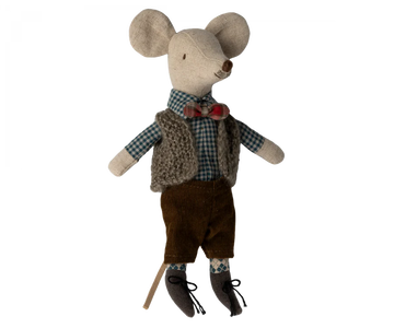 VEST, PANTS AND BOW TIE FOR GRANDPA MOUSE