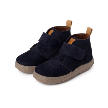 BOYS SUEDE BOOTS SPORT SOLE WITH ADHERENT STRAP